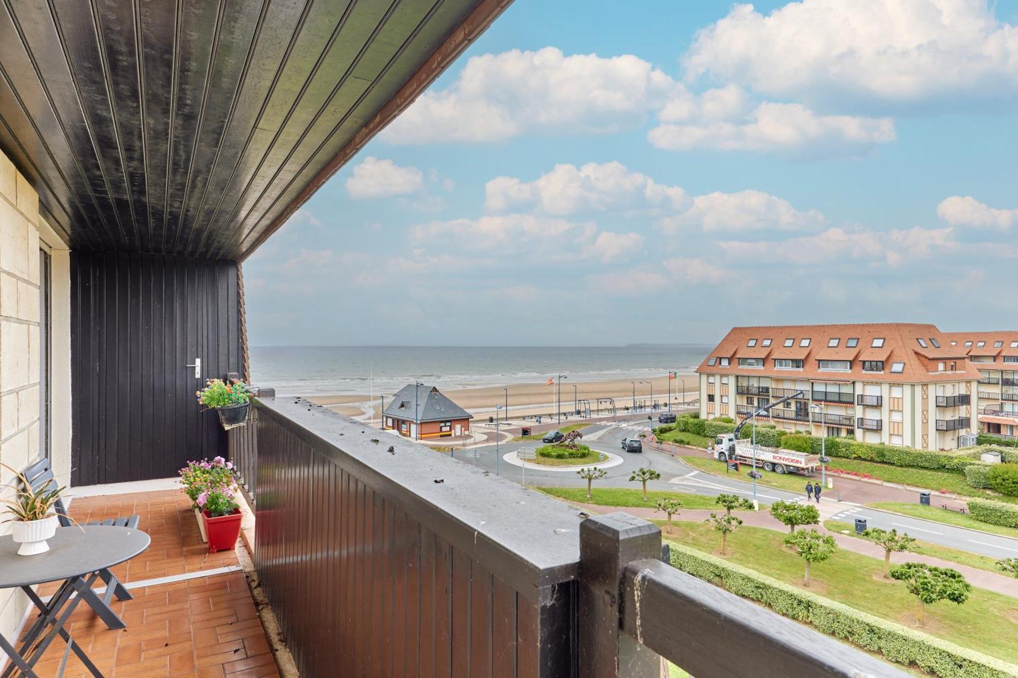 Le Plein Soleil - Appt Pour 6 Proche De La Plage Villers-sur-Mer Esterno foto